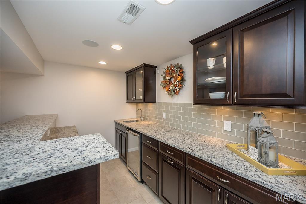 925 Camargo Drive Ballwin, MO 63011 - Photo 41 of 55