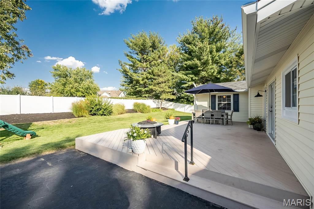 925 Camargo Drive Ballwin, MO 63011 - Photo 48 of 55