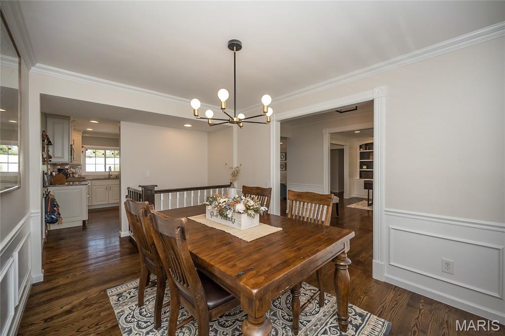 925 Camargo Drive Ballwin, MO 63011 - Photo 5 of 55