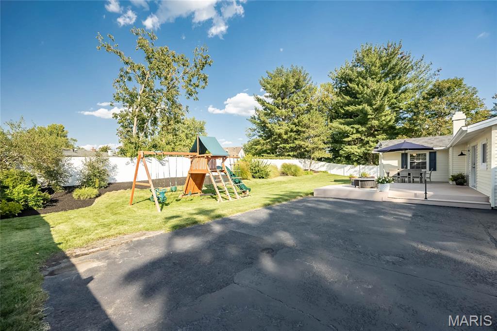 925 Camargo Drive Ballwin, MO 63011 - Photo 53 of 55