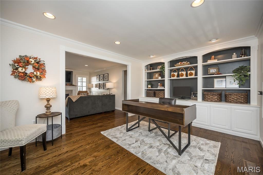 925 Camargo Drive Ballwin, MO 63011 - Photo 8 of 55