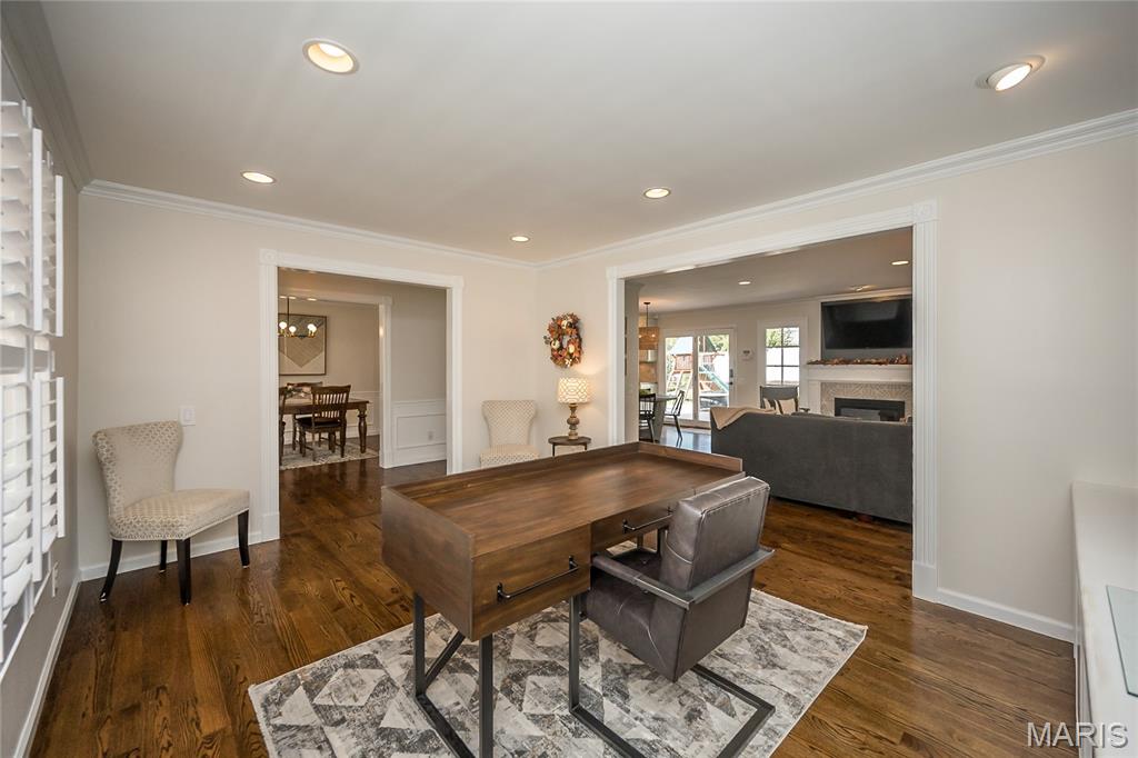 925 Camargo Drive Ballwin, MO 63011 - Photo 9 of 55