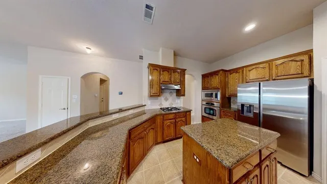 $2,950 | 1899 Kings View Drive, Frisco, TX 75036