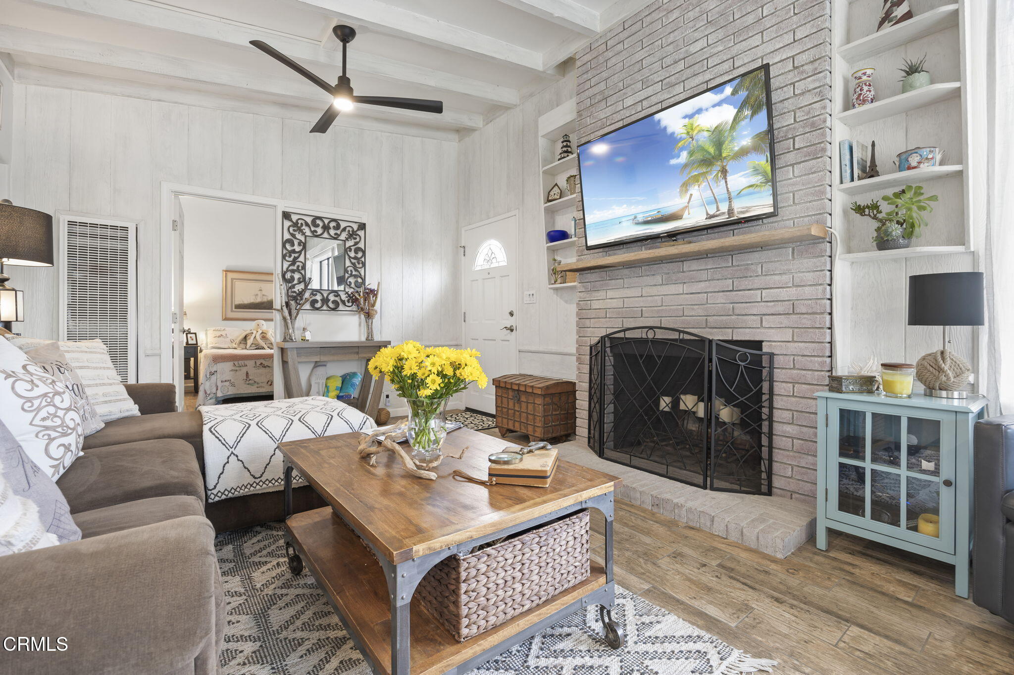 3500 Ocean Drive Oxnard, CA 93035 - Photo 10 of 34 24-web-or-mls-Upmarketmedia_3500Oce-42