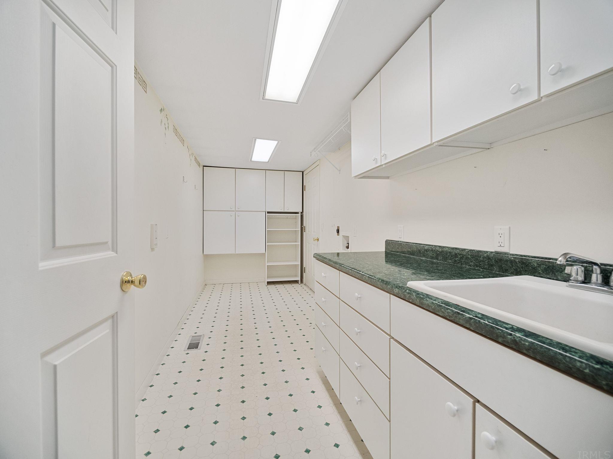 15624 Dunton Road Fort Wayne, IN 46845 - Photo 26 of 36 Gallery Image 26