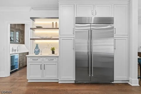 $5,500,000 | 330 Hartshorn Drive, Short Hills, NJ 07078