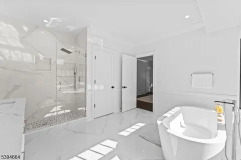 $5,500,000 | 330 Hartshorn Drive, Short Hills, NJ 07078