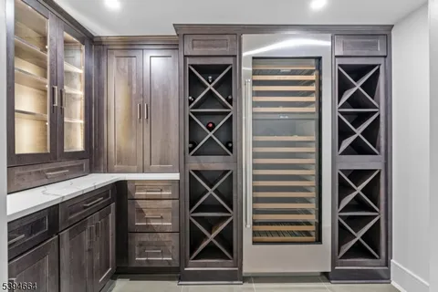 $5,500,000 | 330 Hartshorn Drive, Short Hills, NJ 07078