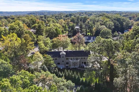 $5,500,000 | 330 Hartshorn Drive, Short Hills, NJ 07078