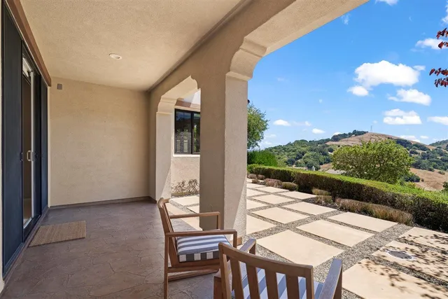 $2,998,000 | 21 Bigleaf Road, Orinda, CA 94563