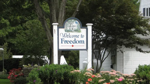 $159,900 | 13 Mohegan Run Lane, Unit 79, Freedom, NH 03836