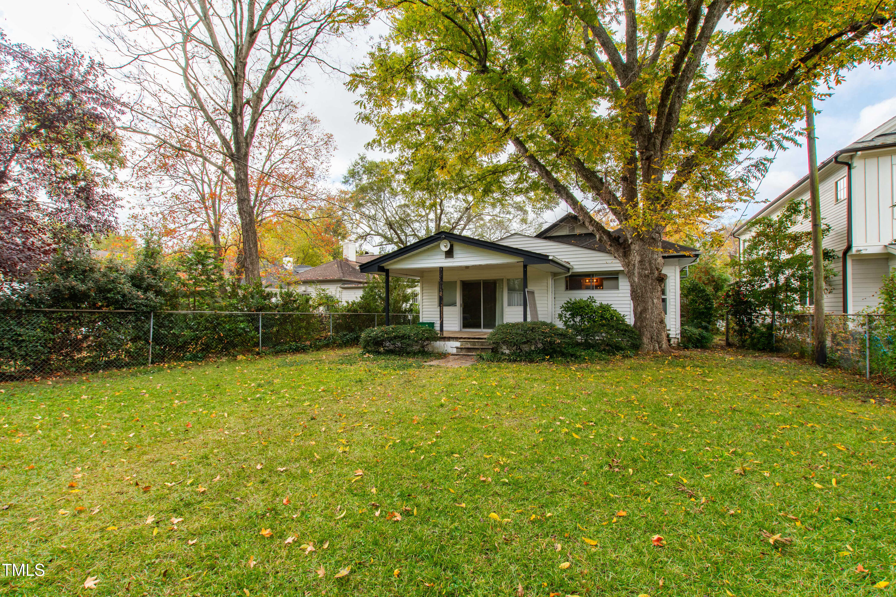 1808 Sunset Drive Raleigh, NC 27608 - Photo 25 of 35 Sunset