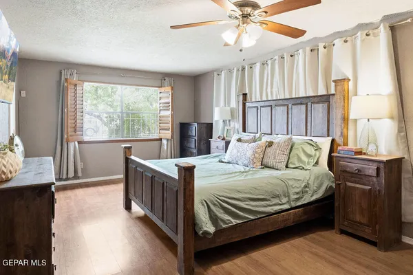 $375,000 | 4953 Vista Grande Circle, El Paso, TX 79922