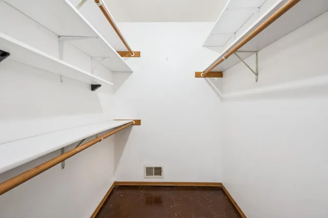 $2,995 | 11819 West River Road, Champlin, MN 55316