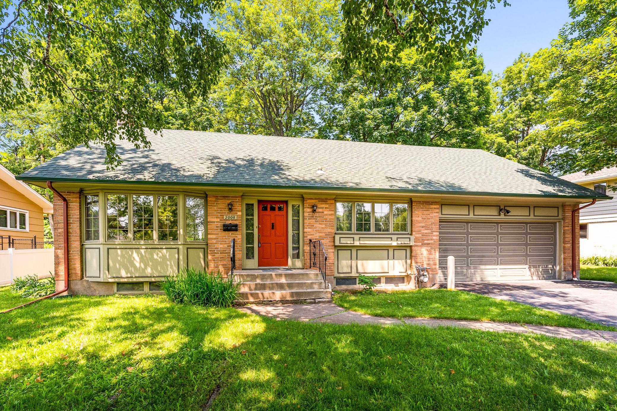 2008 Hartley Road Duluth, MN 55803 - Photo 1 of 1 Gallery Image 1