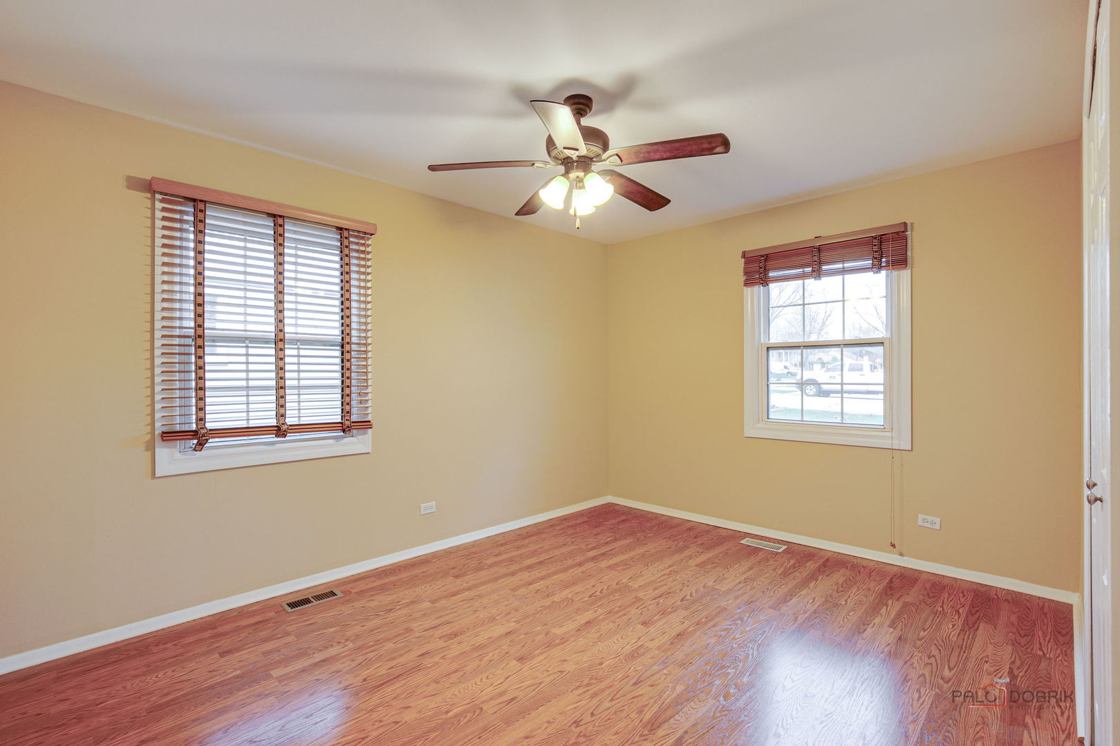 899 Bernard Drive Buffalo Grove, IL 60089 - Photo 23 of 36