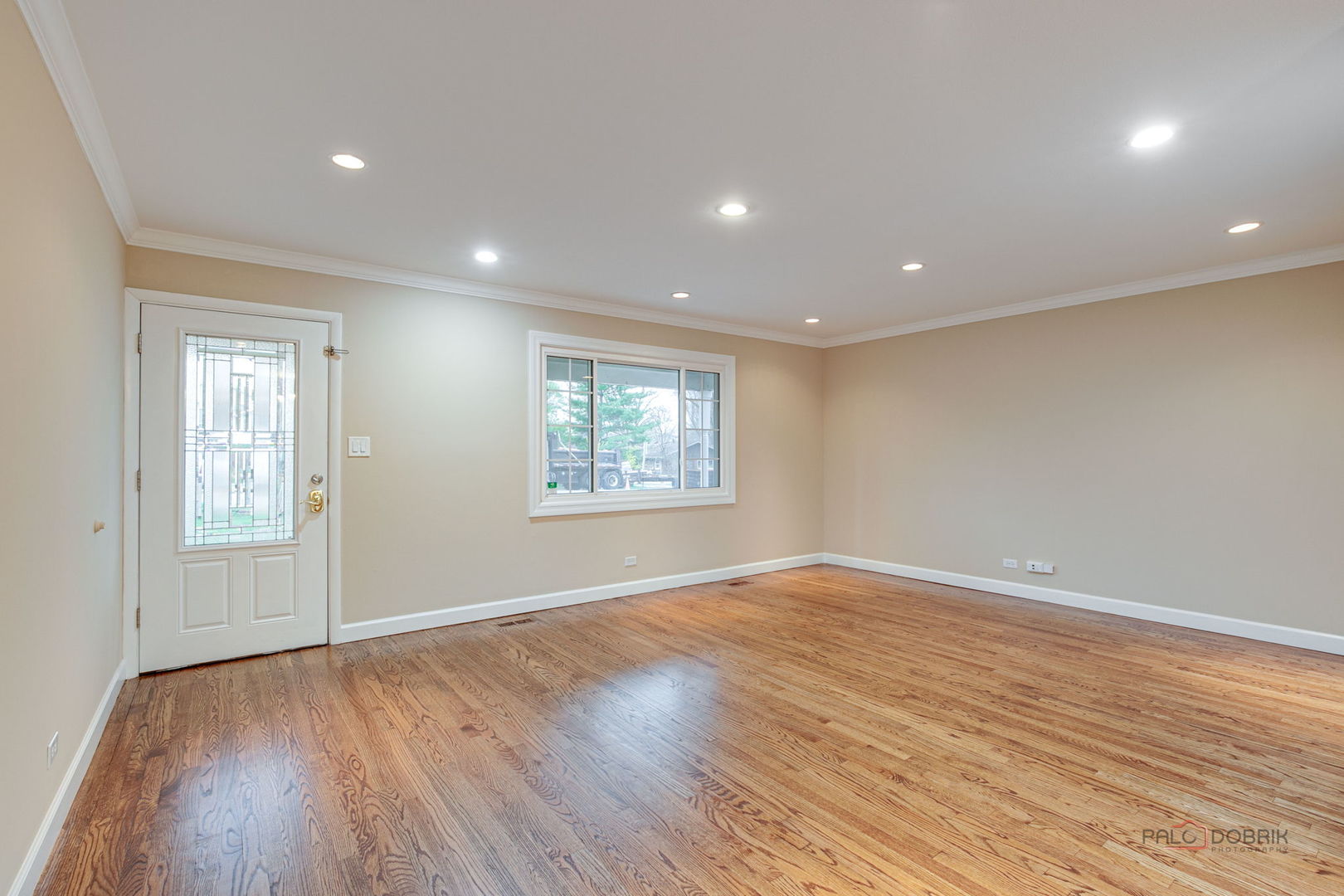 899 Bernard Drive Buffalo Grove, IL 60089 - Photo 6 of 36