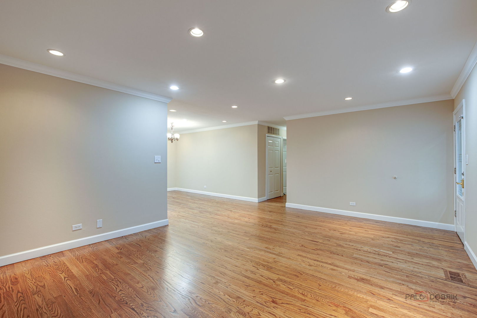 899 Bernard Drive Buffalo Grove, IL 60089 - Photo 9 of 36