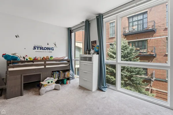 $4,950 | 26 East 14th Place, Unit 14W, Chicago, IL 60605