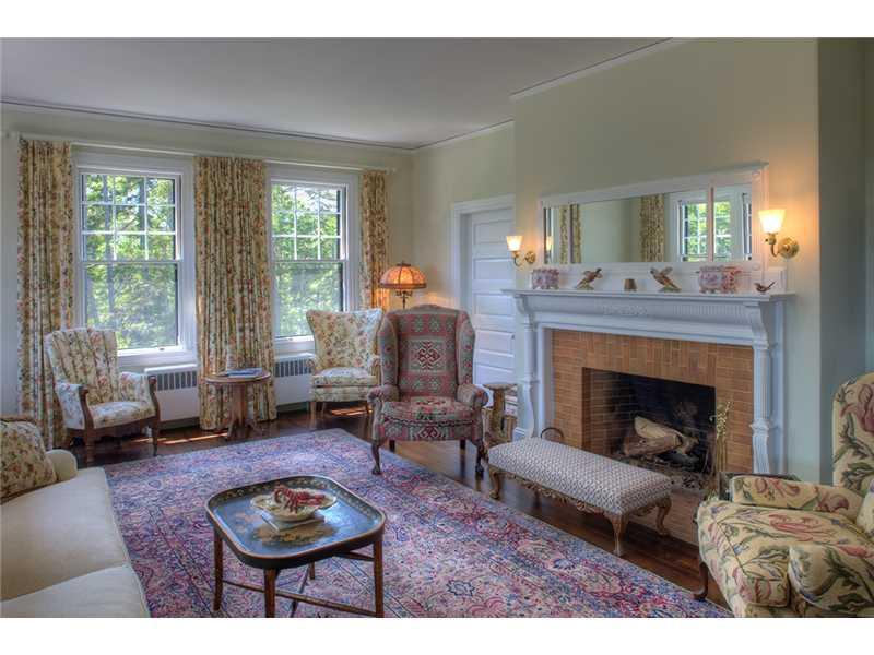11 Schoolhouse Ledge Road Northeast Harbor, ME 04662 - Photo 4 of 14 Den/Family/Great Room. Great Room