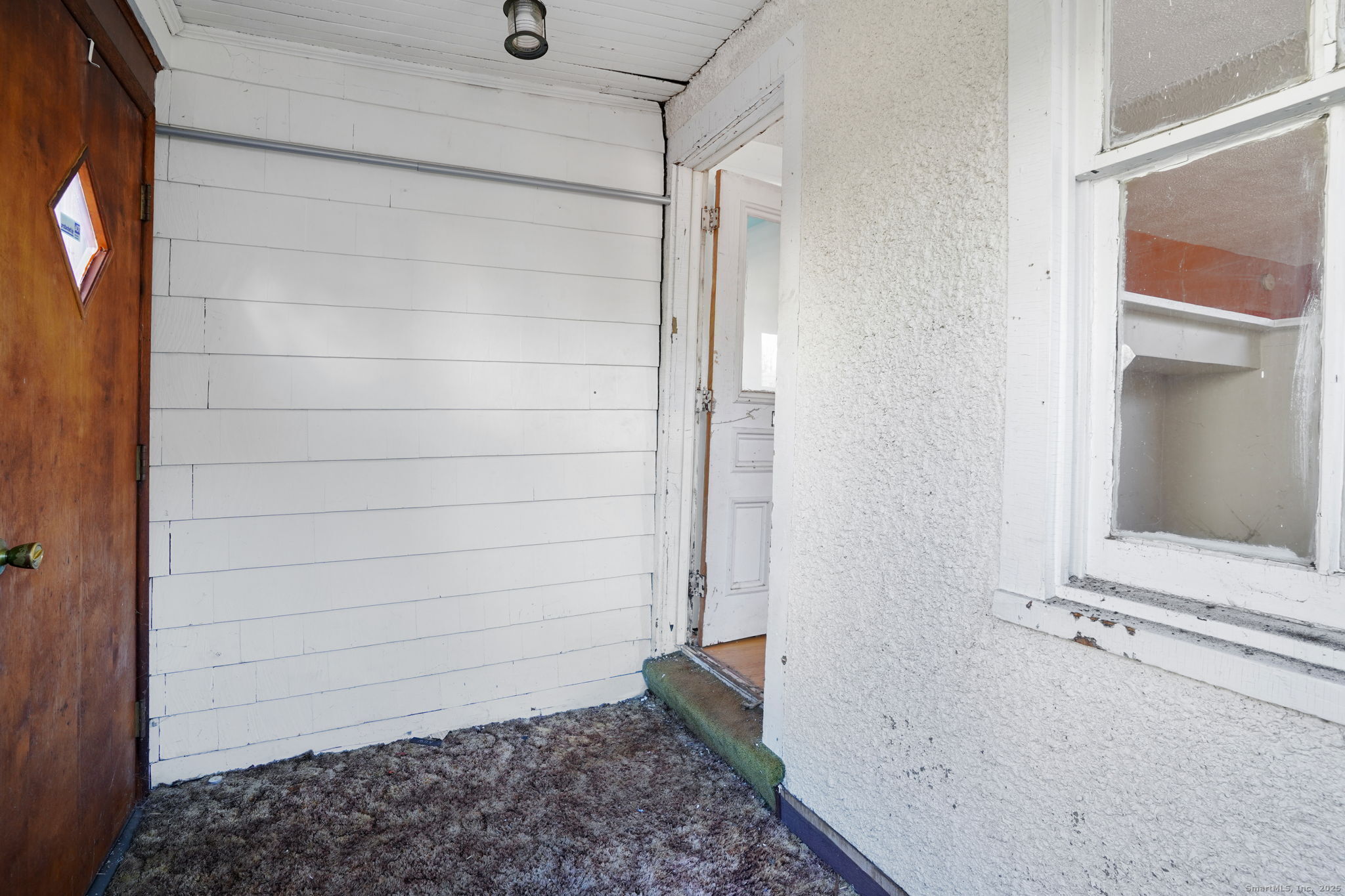 73 Carlson Avenue Bridgeport, CT 06606 - Photo 12 of 29