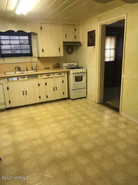 1778 Dunn Road Kinston, NC 28501 - Photo 3 of 8 IMG_9218