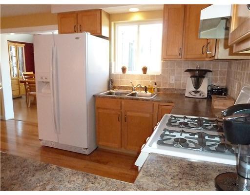 12 McGill Fern Road Standish, ME 04084 - Photo 20 of 21 Kitchen.