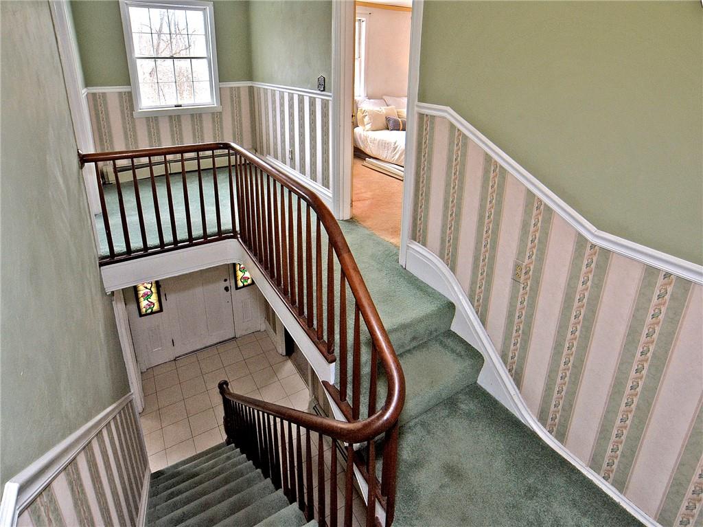 352 Finley Road Pittsburgh, PA 15239 - Photo 18 of 25