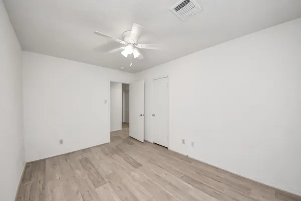 $1,950 | 6019 Spellman Road, Houston, TX 77096