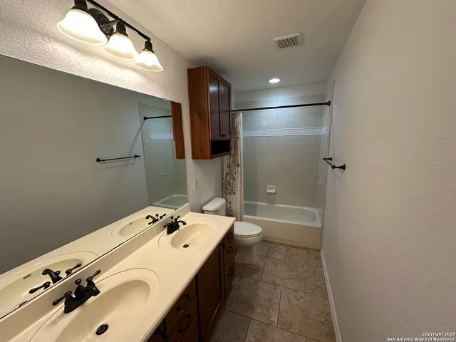 $2,445 | 132 Saddle Horn, Boerne, TX 78006