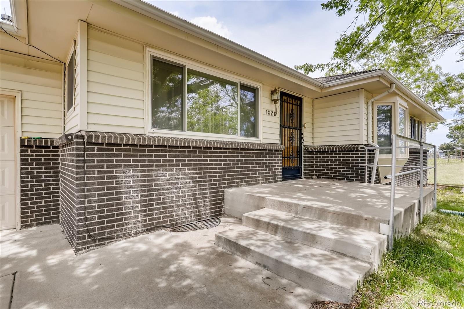 1828 Buttercup Road Elizabeth, CO 80107 - Photo 4 of 29 Gallery Image 4