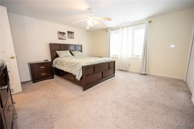 $439,900 | 386 Old Oak Post Road, Amherst, NY 14051