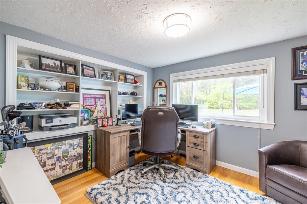 26 Roundtop Road Boxford, MA 01921 - Photo 21 of 42 a workspace with furniture and window