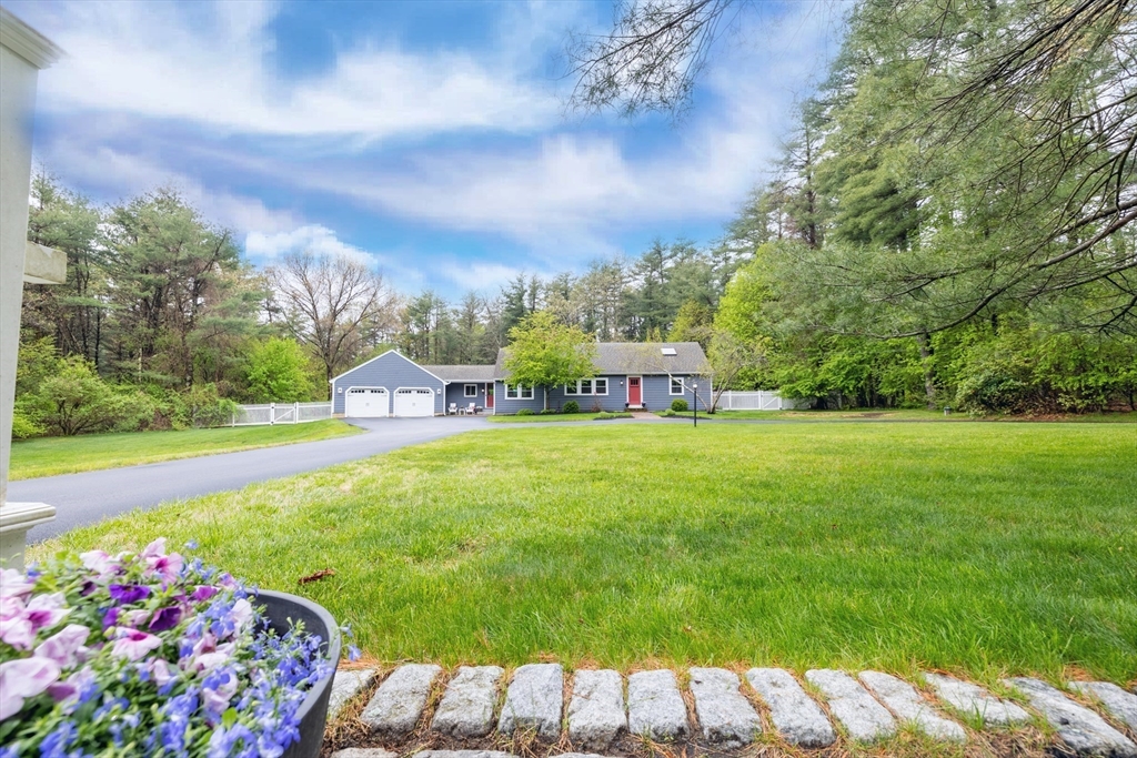 26 Roundtop Road Boxford, MA 01921 - Photo 42 of 42 a view of a volley ball court