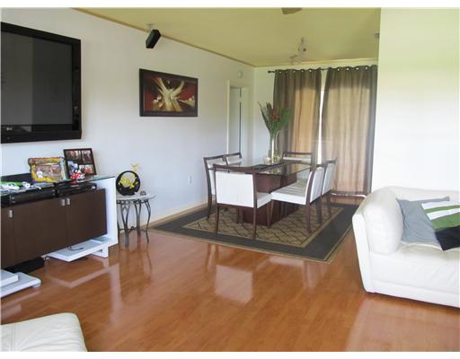 901 Northwest 16th Terrace Boca Raton, FL 33486 - Photo 4 of 25 DINNING ROOM