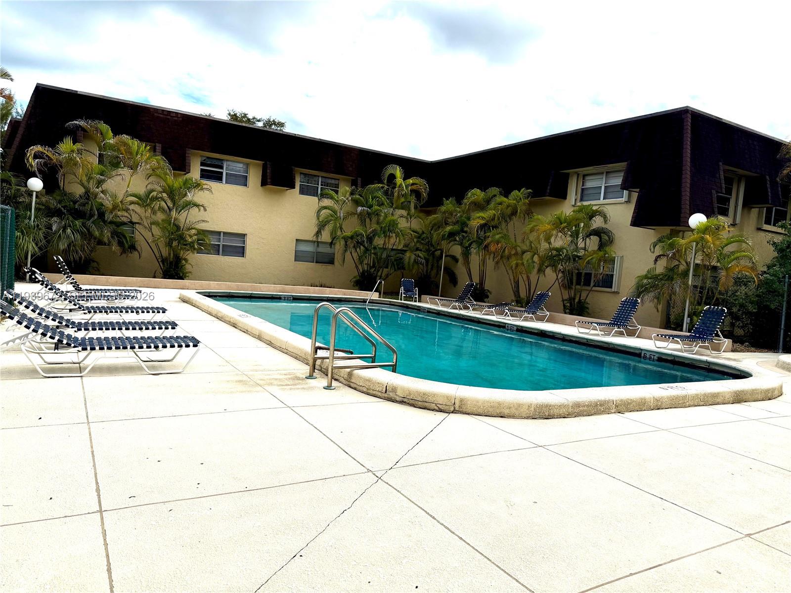 13710 Southwest 90th Avenue, Unit 3 Miami, FL 33176 - Photo 7 of 8