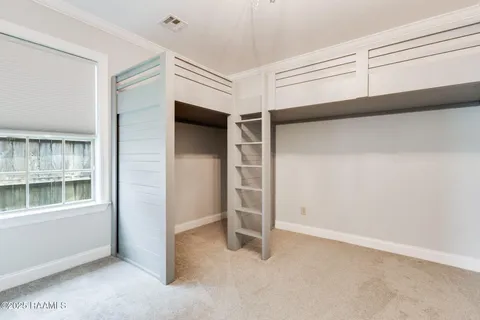 $295,000 | 227 Cedar Grove Drive, Youngsville, LA 70592