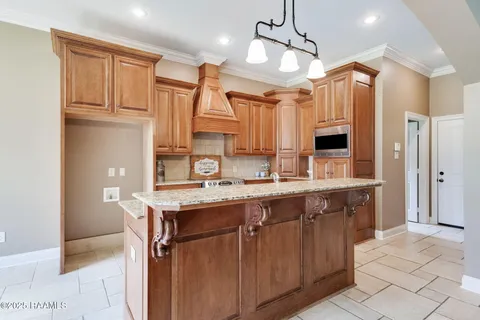 $295,000 | 227 Cedar Grove Drive, Youngsville, LA 70592