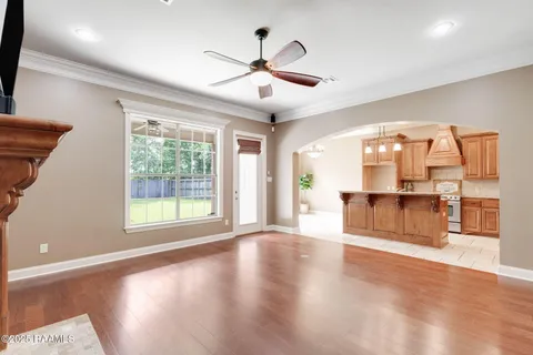 $295,000 | 227 Cedar Grove Drive, Youngsville, LA 70592