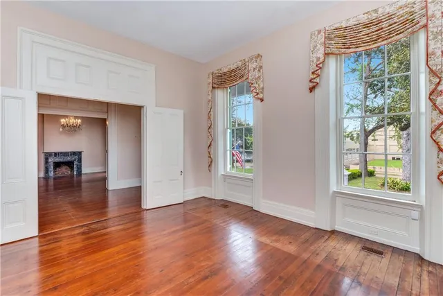 $1,285,000 | 701 North Union Street, Natchez, MS 39120