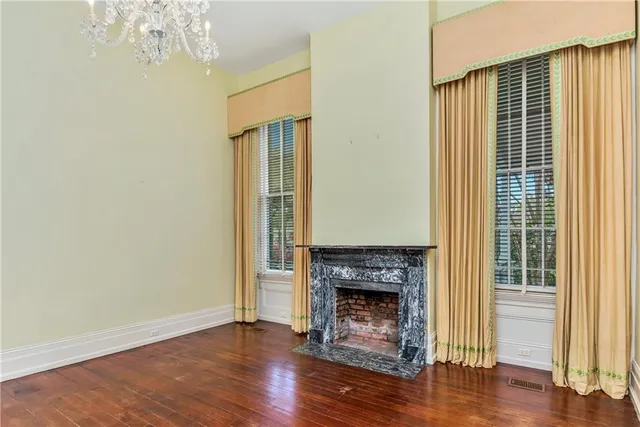 $1,285,000 | 701 North Union Street, Natchez, MS 39120