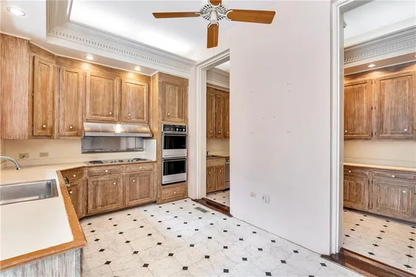 $1,285,000 | 701 North Union Street, Natchez, MS 39120