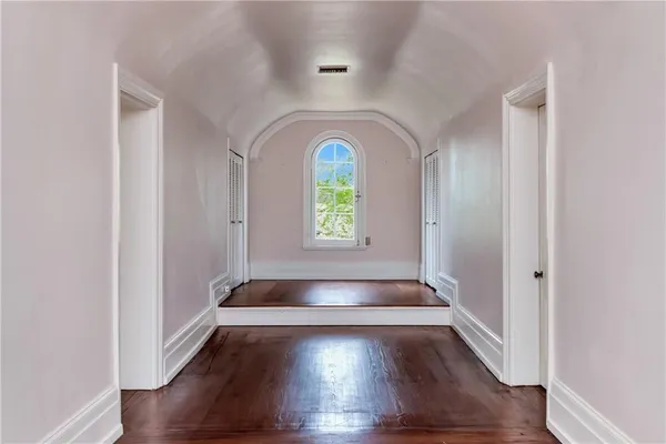 $1,285,000 | 701 North Union Street, Natchez, MS 39120