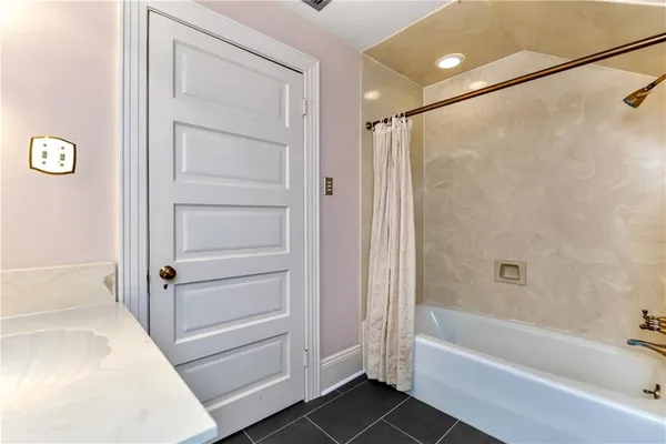 $1,285,000 | 701 North Union Street, Natchez, MS 39120