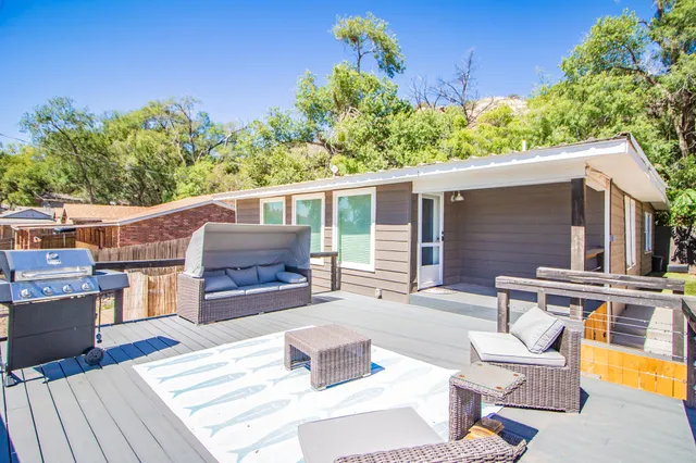 $299,000 | 21 Comanche Drive, Lubbock, TX 79404