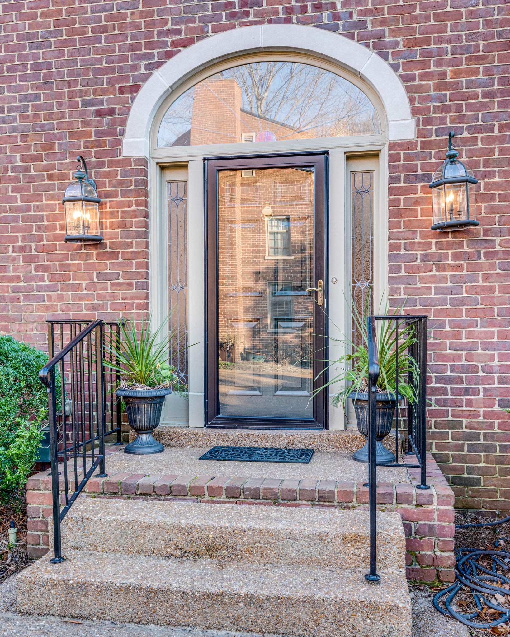 4413 Charleston Pl Circle Nashville, TN 37215 - Photo 2 of 49