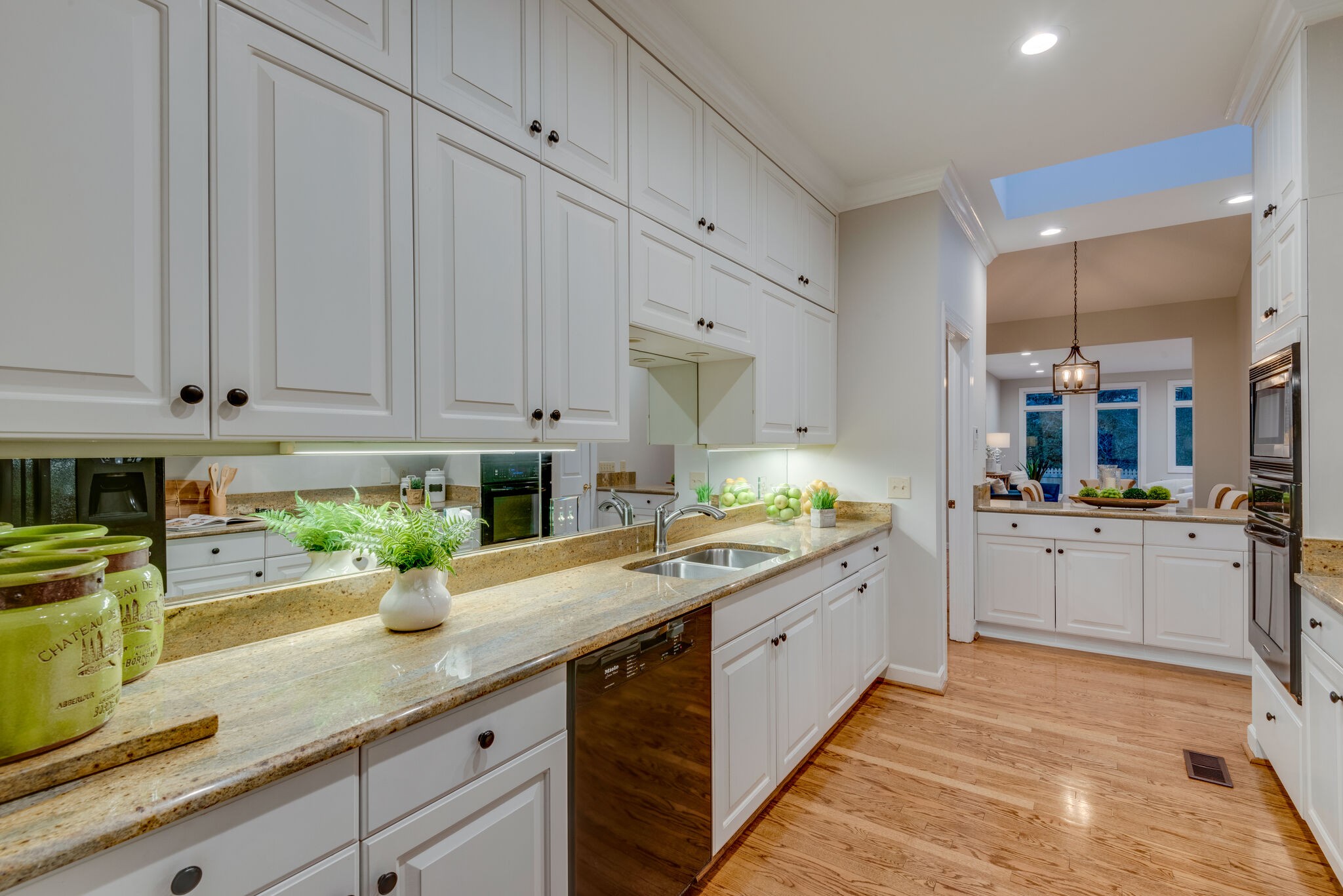 4413 Charleston Pl Circle Nashville, TN 37215 - Photo 13 of 49