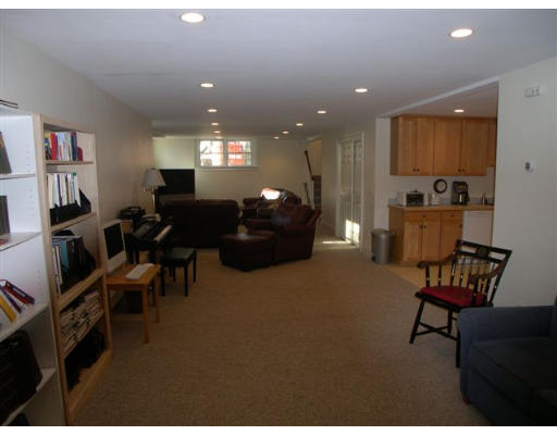 16 Longmeadow Road Weston, MA 02493 - Photo 28 of 30