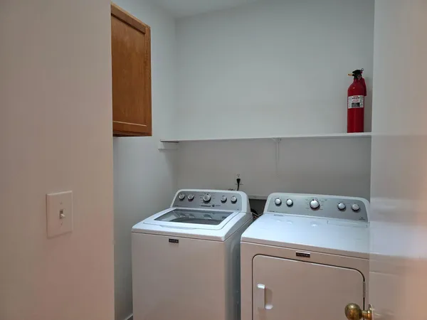 $2,100 | 5 Paddington Place, Chapel Hill, NC 27517