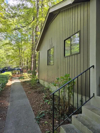 $2,100 | 5 Paddington Place, Chapel Hill, NC 27517